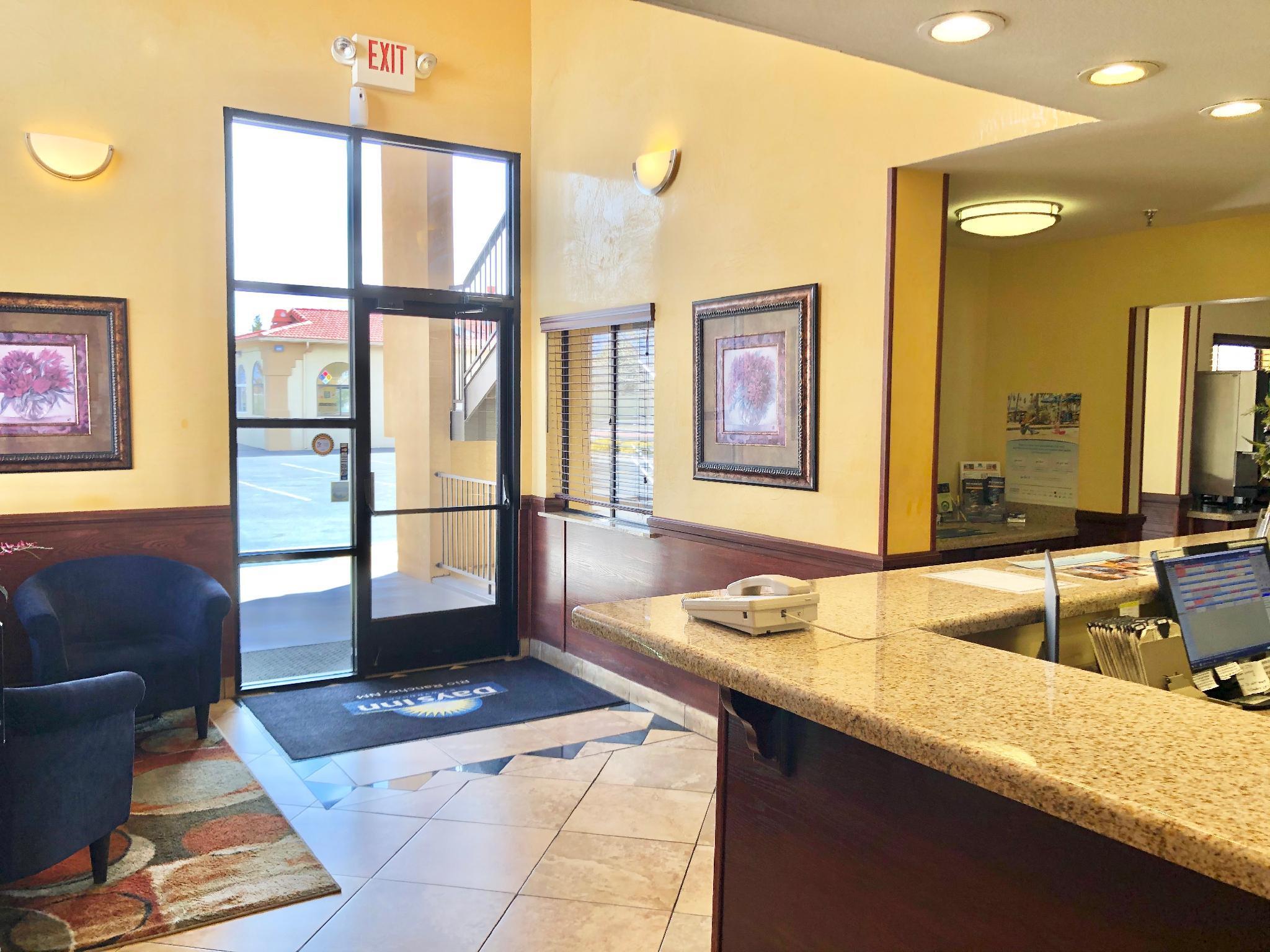 Days Inn By Wyndham Rio Rancho Extérieur photo