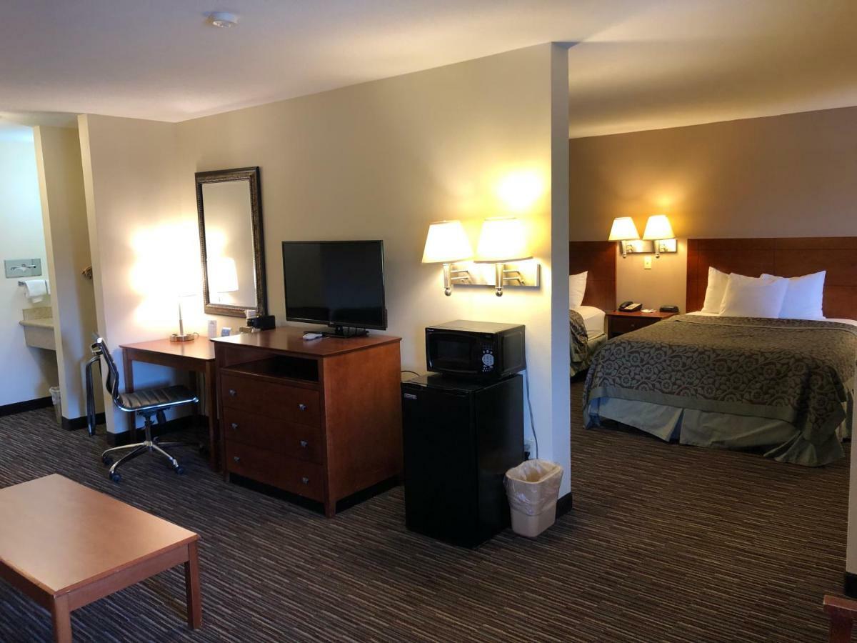 Days Inn By Wyndham Rio Rancho Extérieur photo