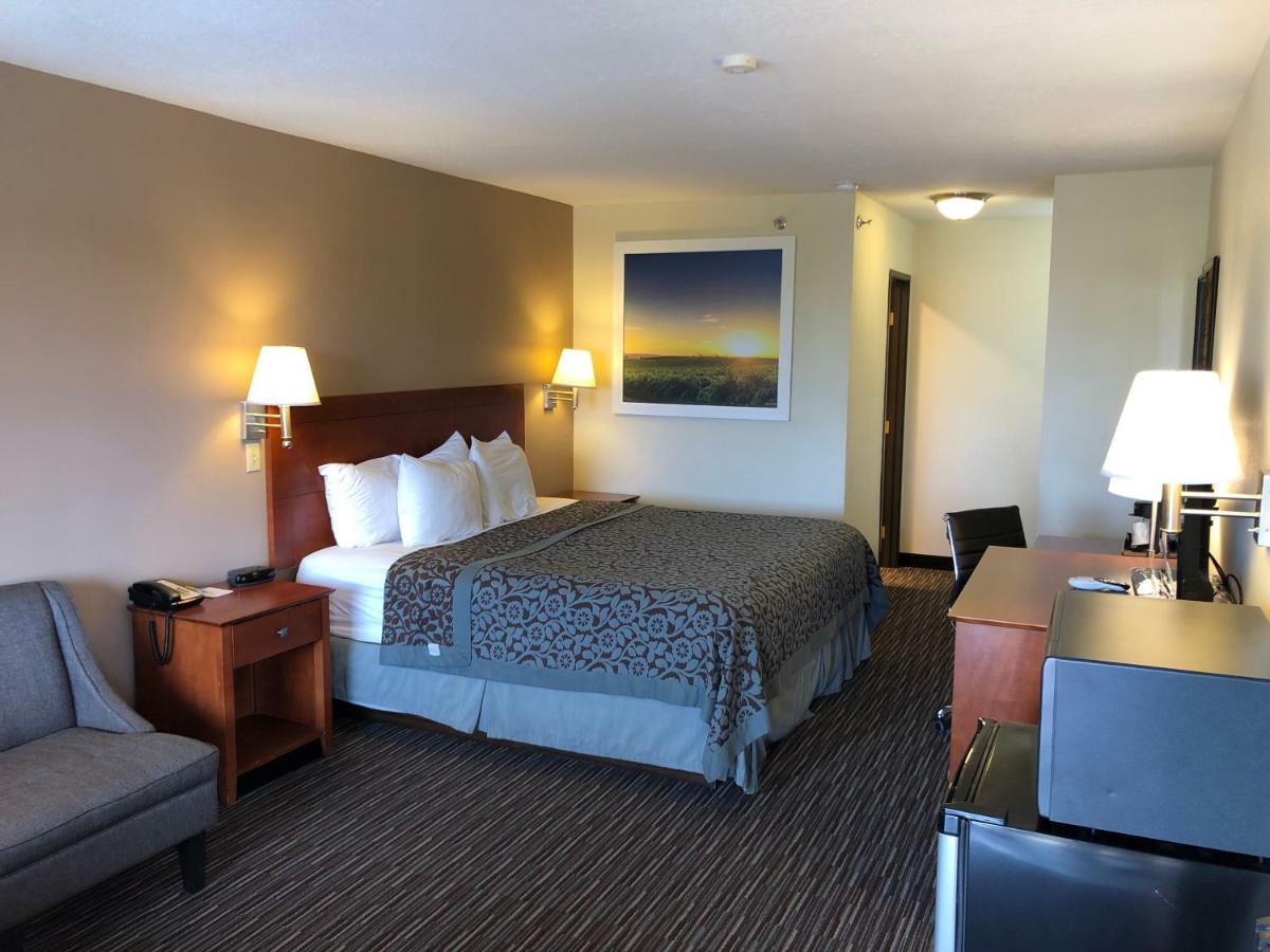 Days Inn By Wyndham Rio Rancho Extérieur photo